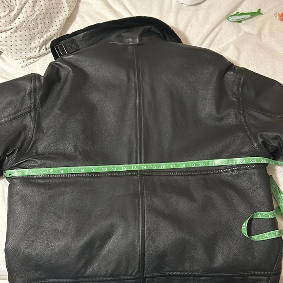 Vintage Oversized Sherpa Lined Leather Jacket | EUC | Size XL | Bomber Style - Picture 7 of 13